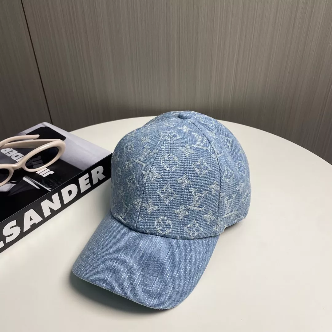 Vibrant 3202 Louis Vuitton LV Caps