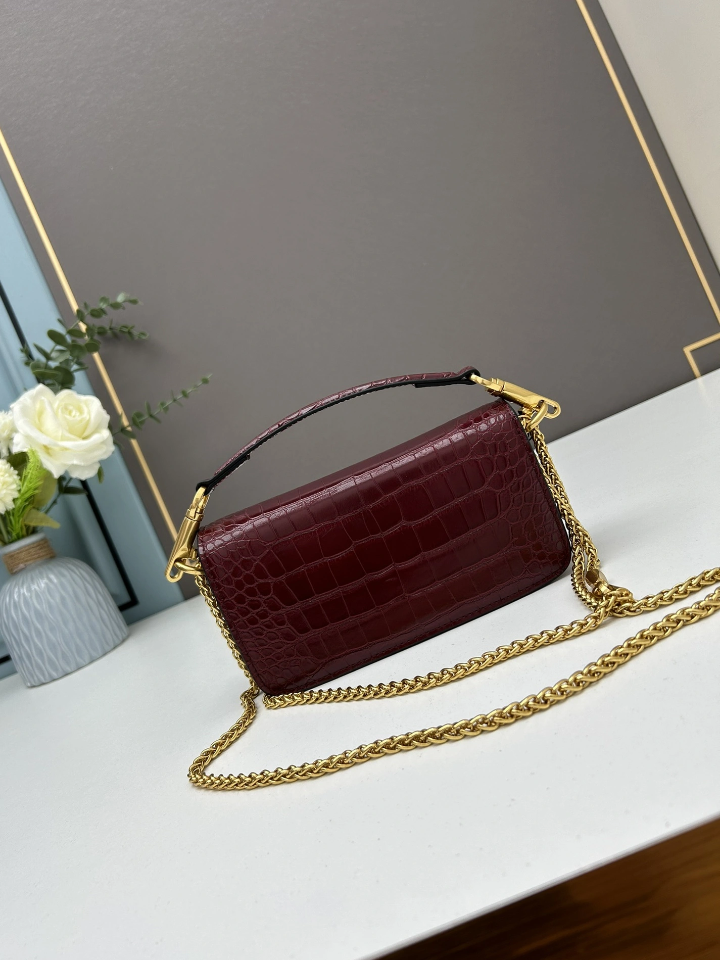 Vibrant 326 Valentino AAA Quality Shoulder Bags For Women
