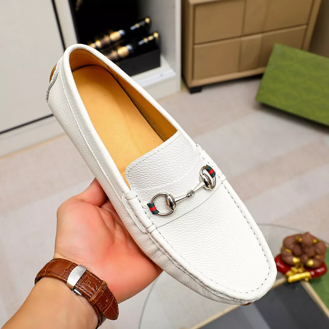 Vibrant 3320 Gucci Oxfords Shoes For Men
