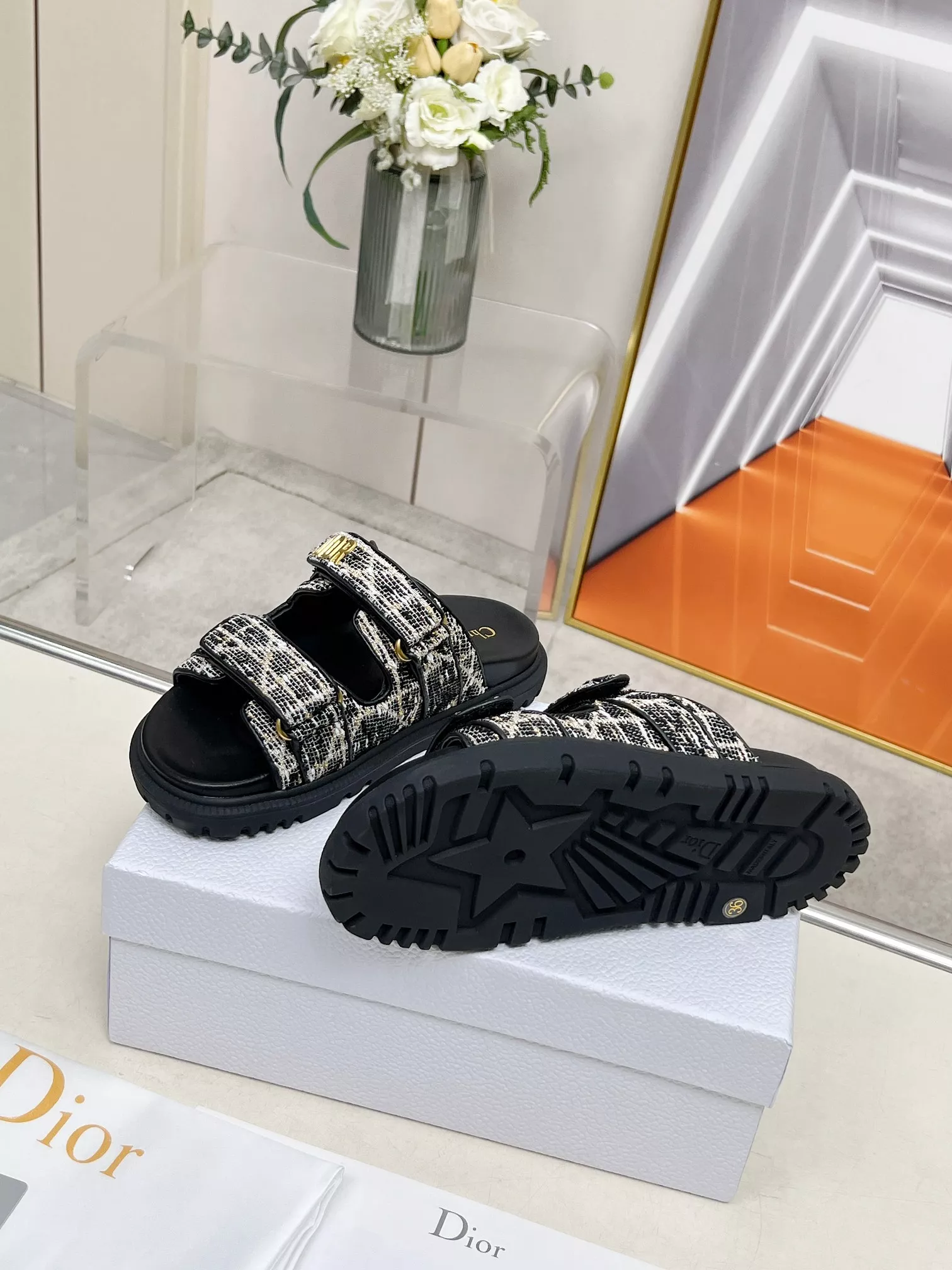 Vibrant 3369 Christian Dior Slippers For Women