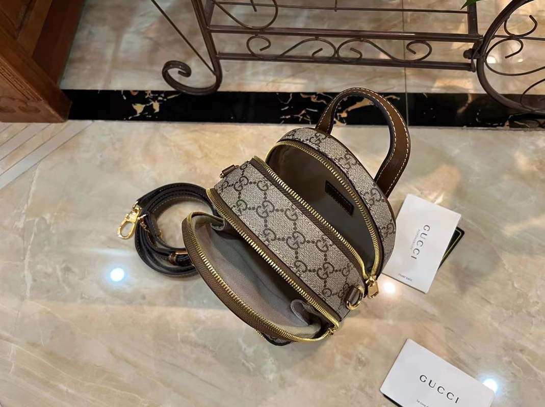 Vibrant 3391 Gucci AAA Quality Messenger Bags For Women