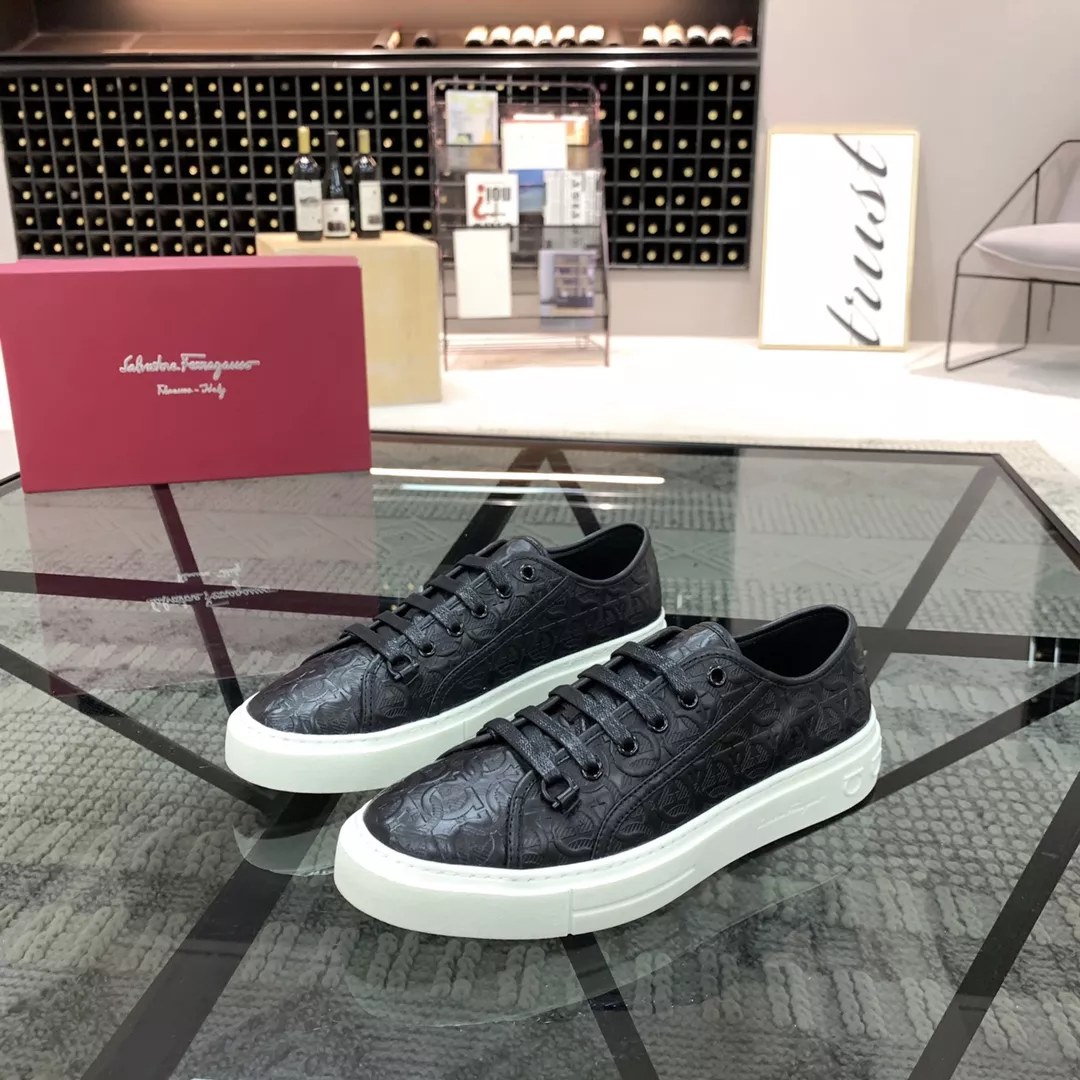 Vibrant 3431 Salvatore Ferragamo Casual Shoes For Men