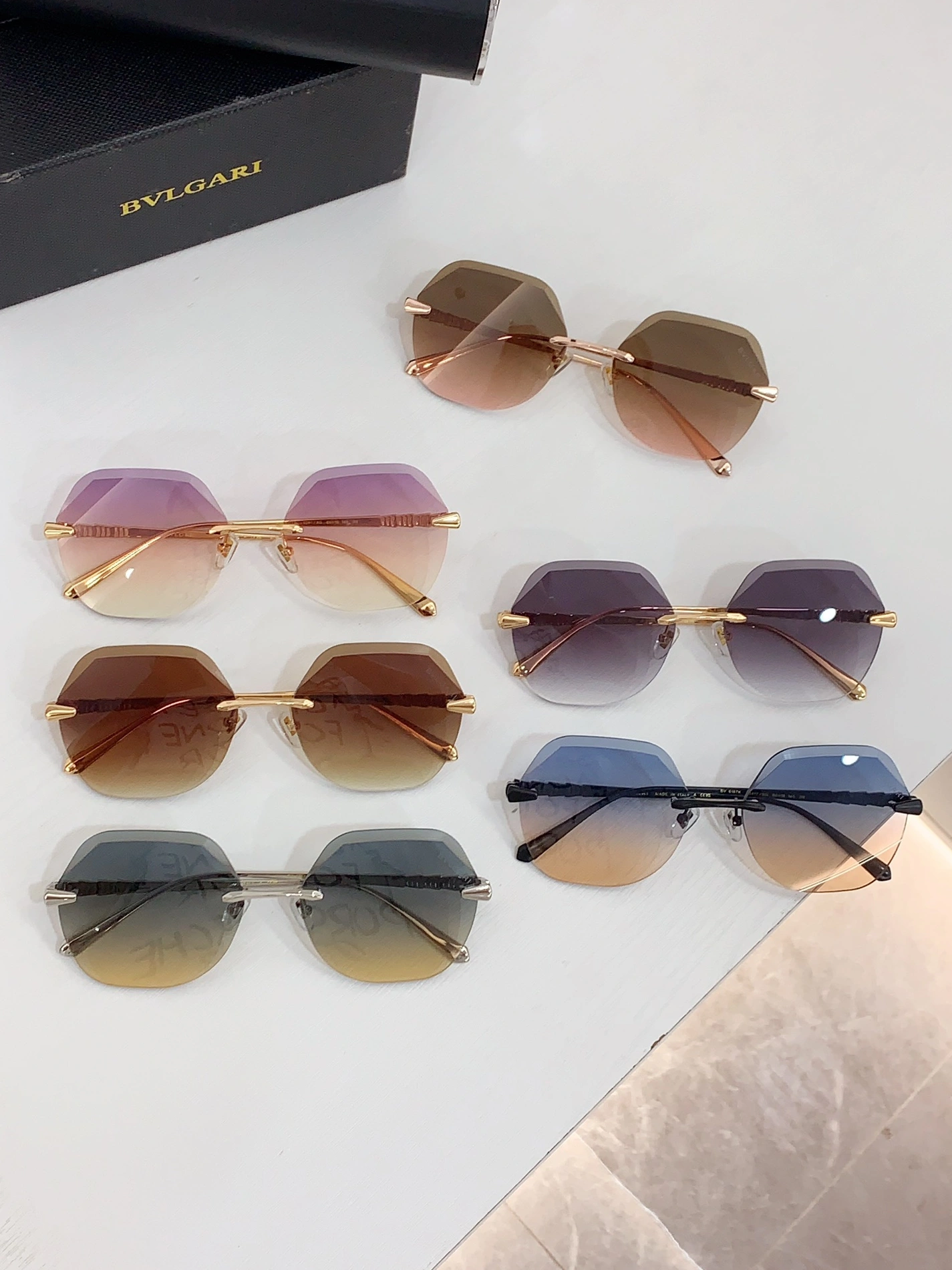 Vibrant 3553 Bvlgari AAA Quality Sunglasses