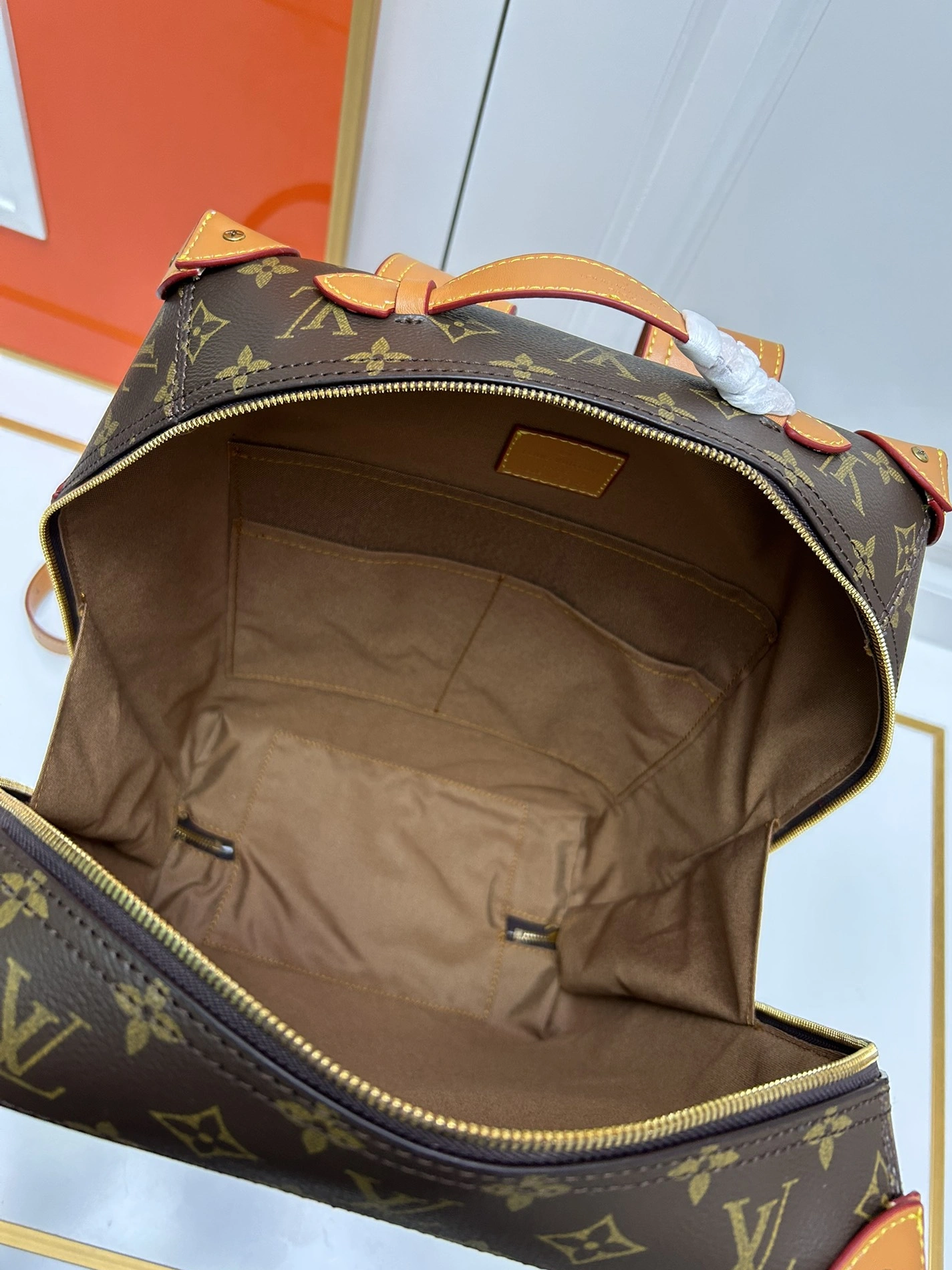 Vibrant 3688 Louis Vuitton AAA Quality Backpacks For Unisex