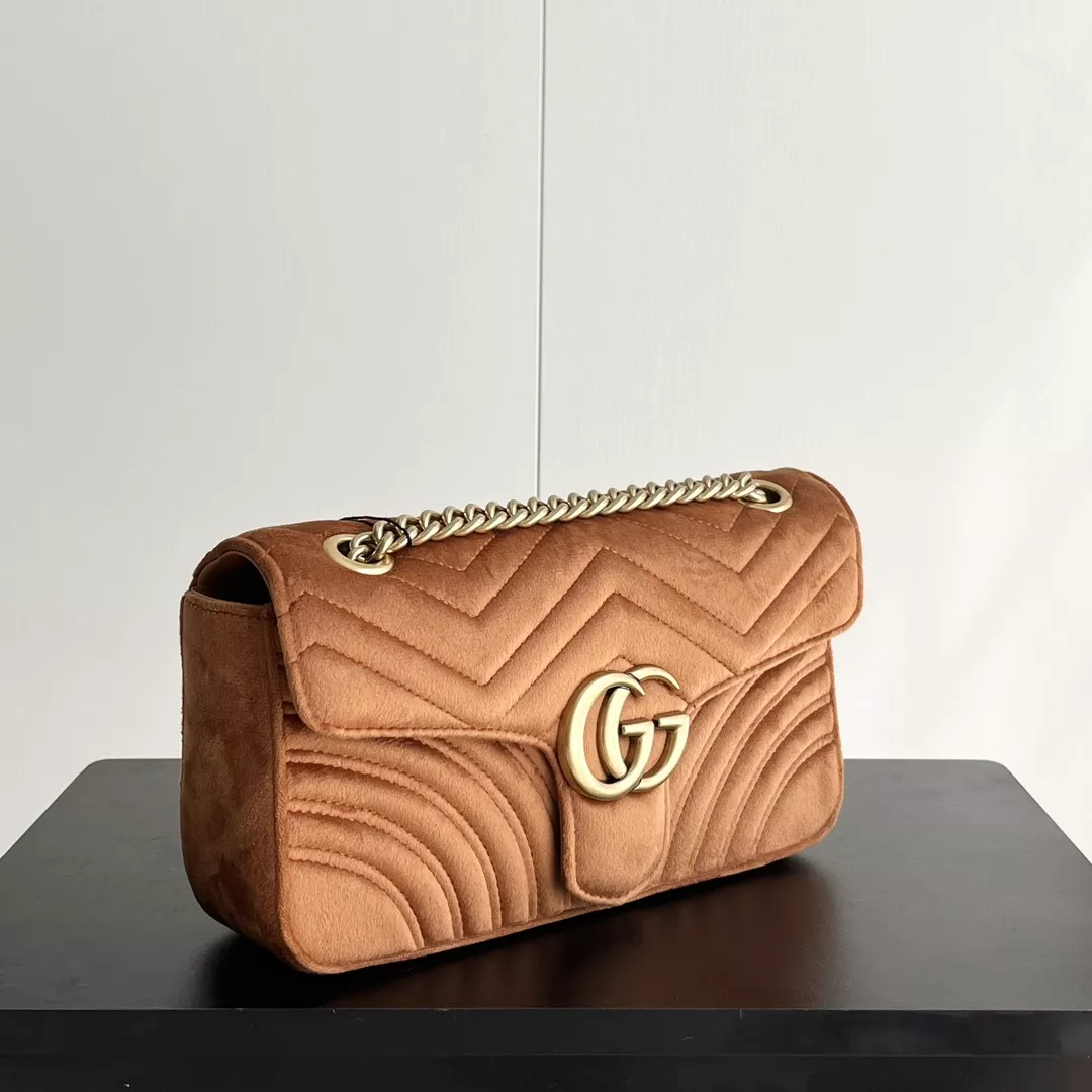 Vibrant 3799 Gucci AAA Quality Messenger Bags For Women
