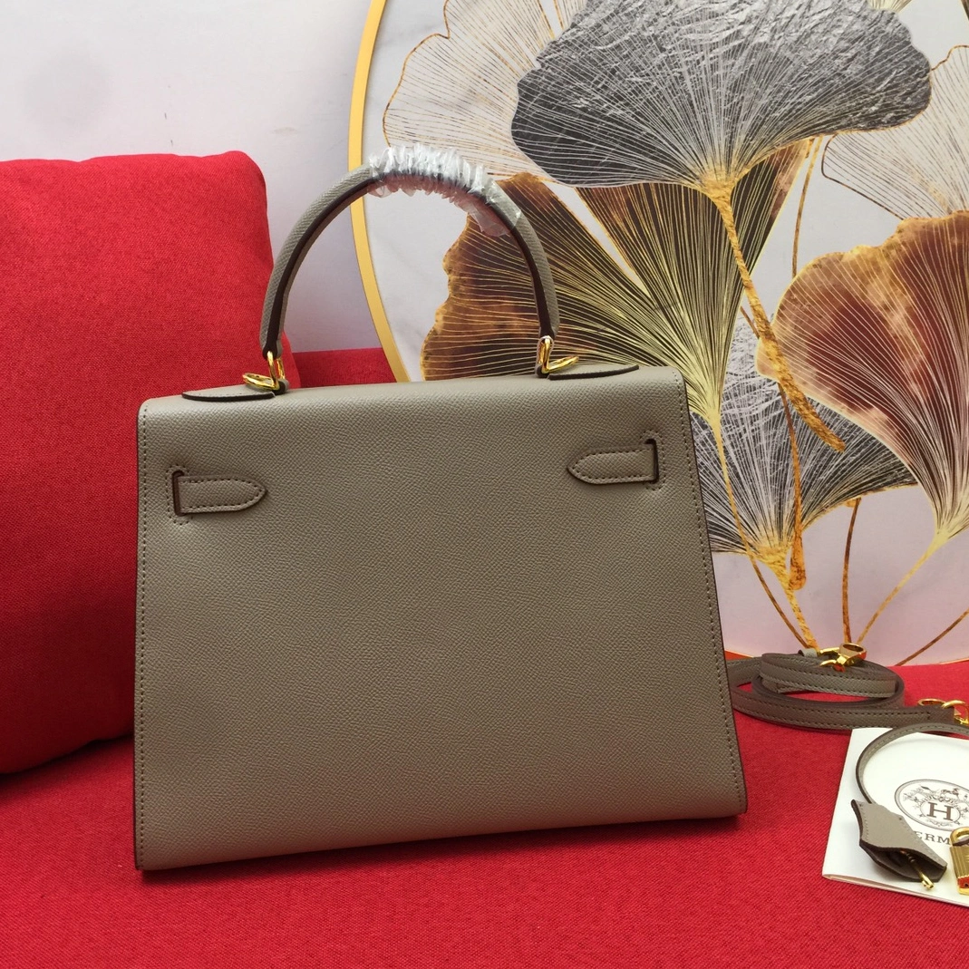 Vibrant 3808 Hermes AAA Quality Messenger Bags For Women