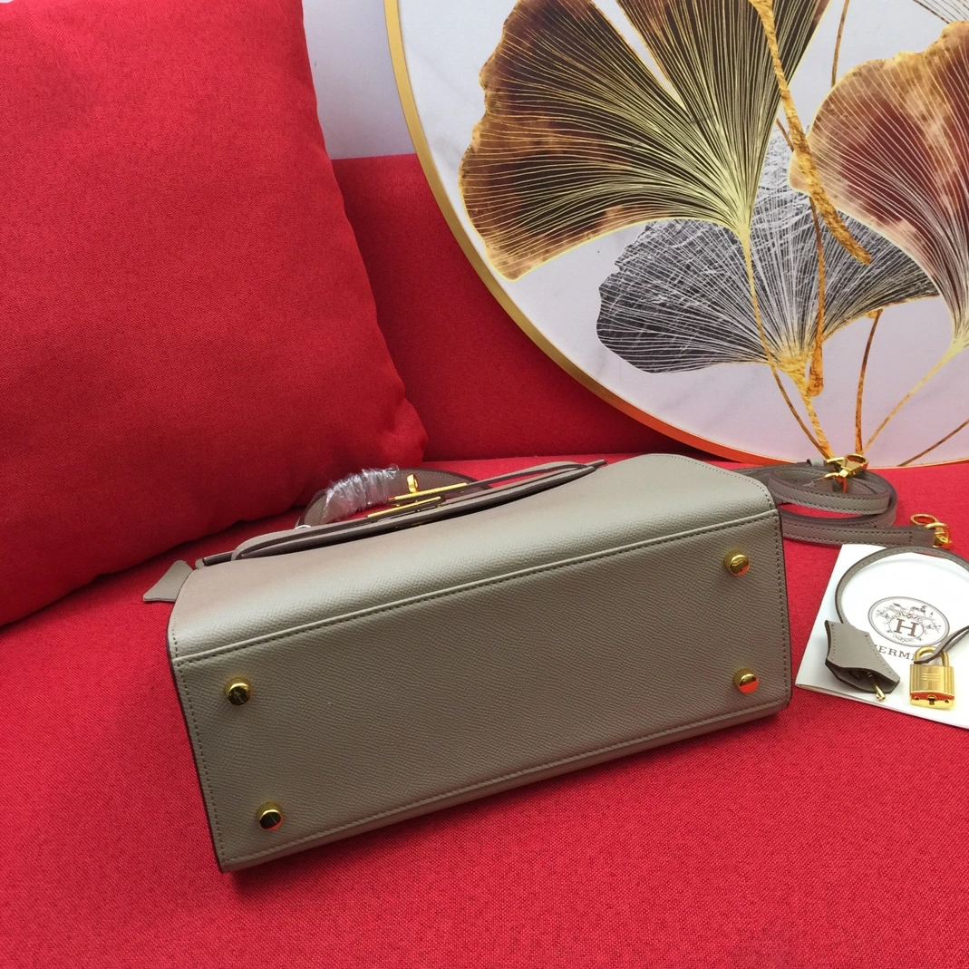 Vibrant 3808 Hermes AAA Quality Messenger Bags For Women