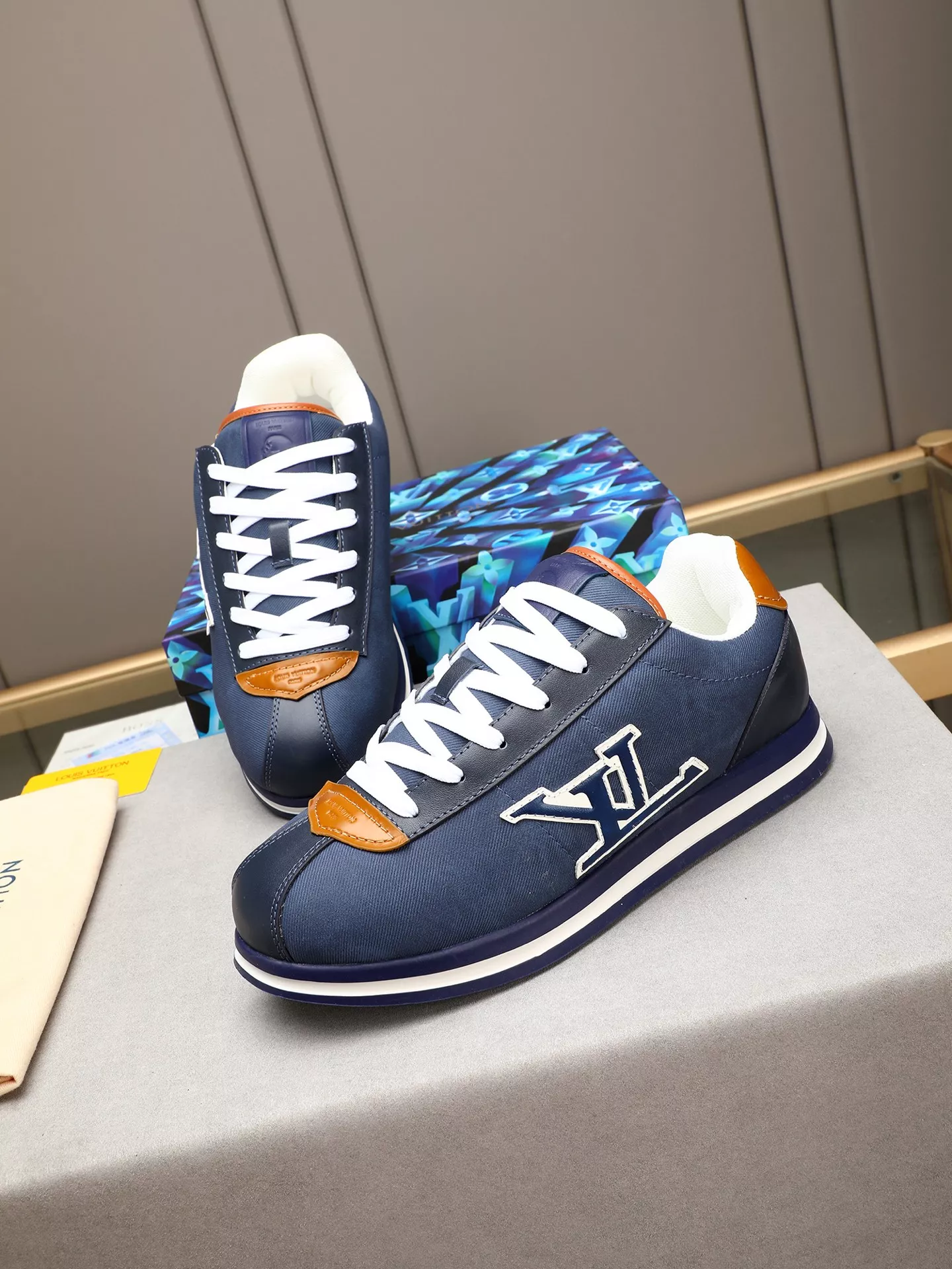 Vibrant 3819 Louis Vuitton Casual Shoes For Men