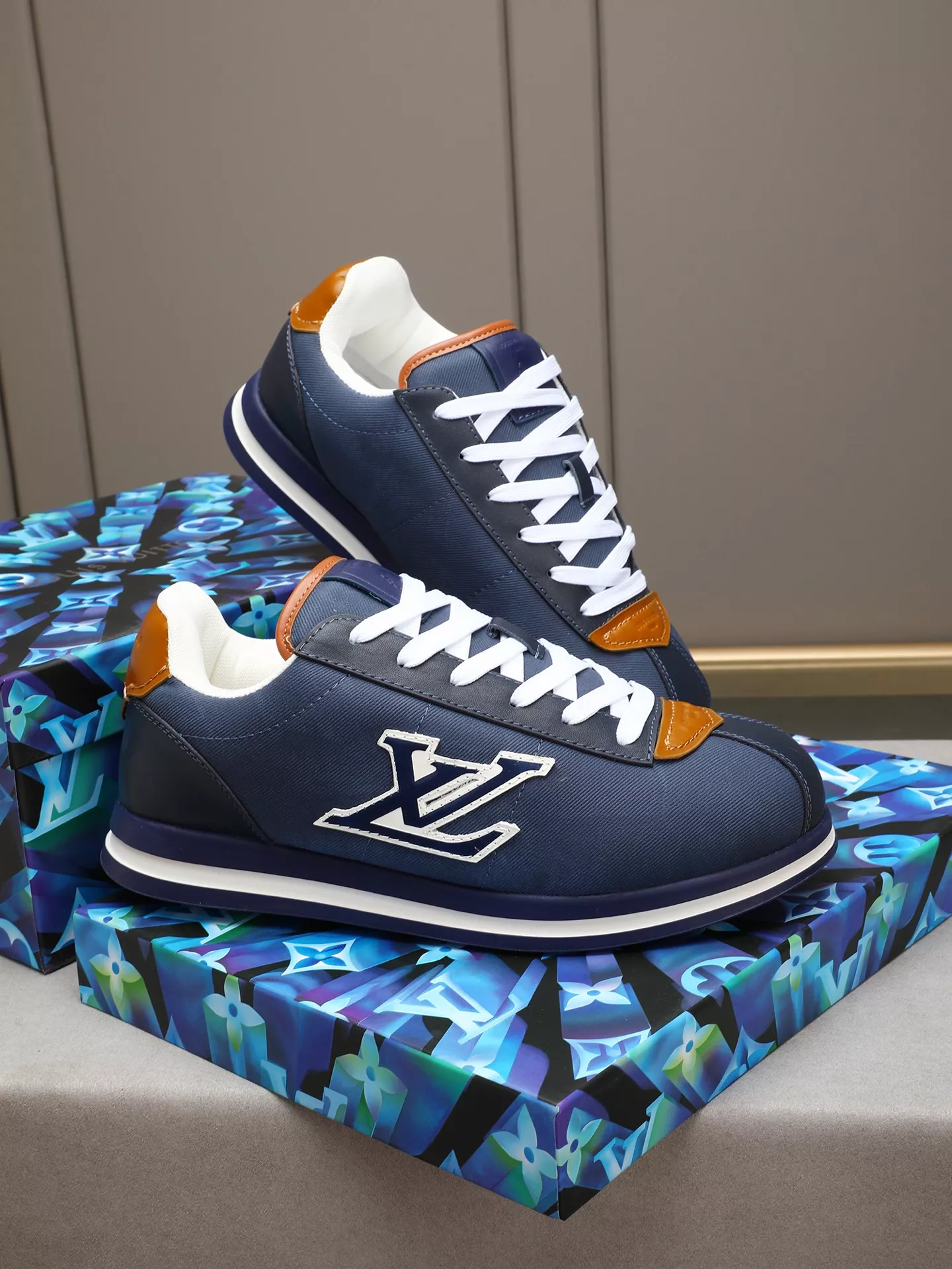 Vibrant 3819 Louis Vuitton Casual Shoes For Men