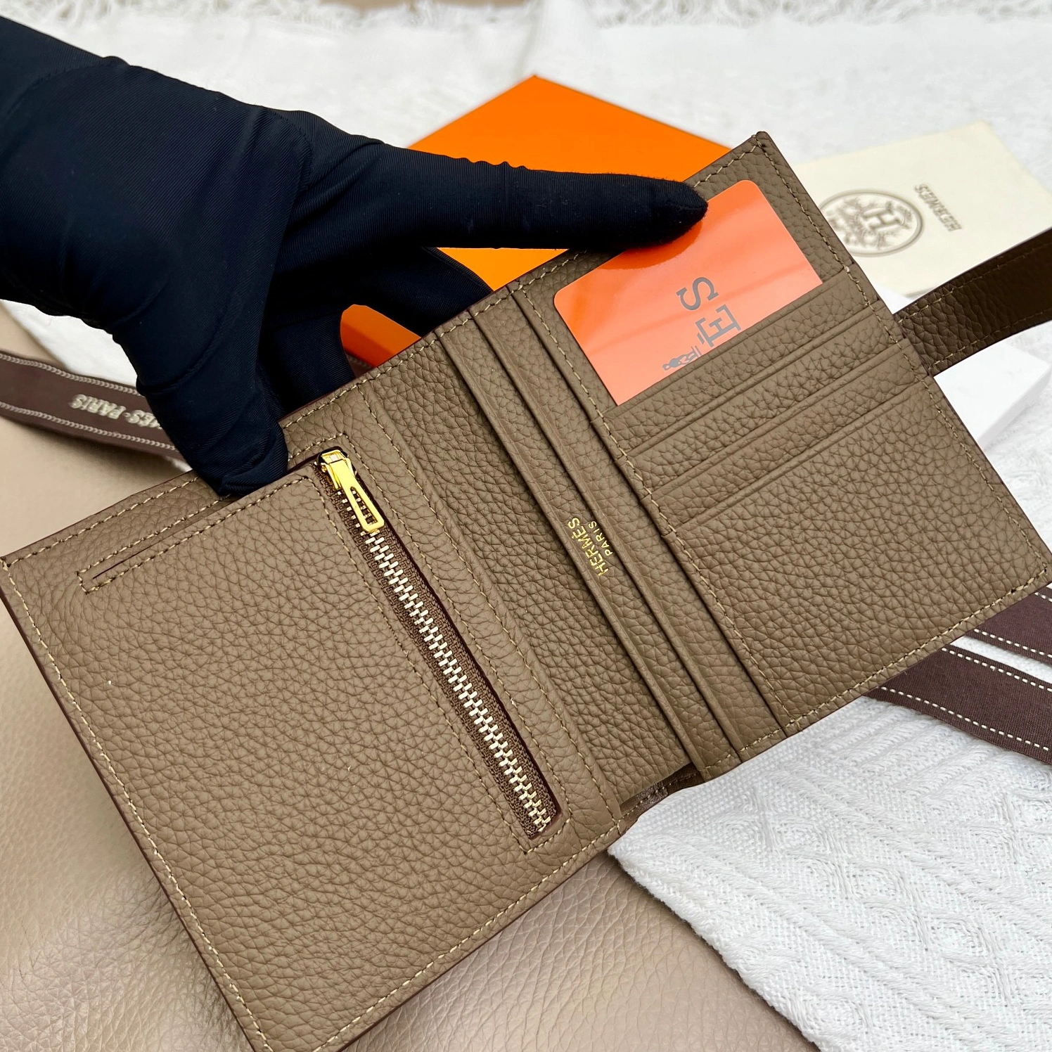 Vibrant 3905 Hermes AAA Quality Wallets
