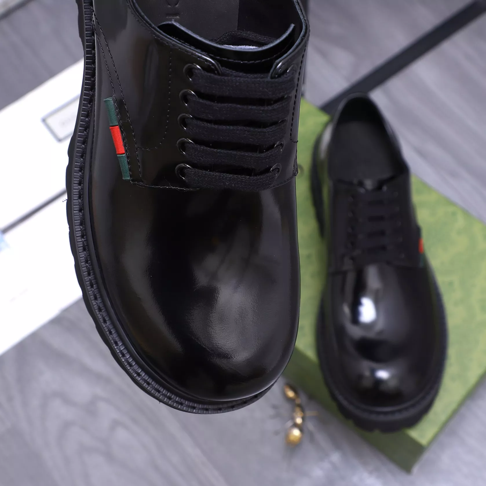 Vibrant 4246 Gucci Oxfords Shoes For Men