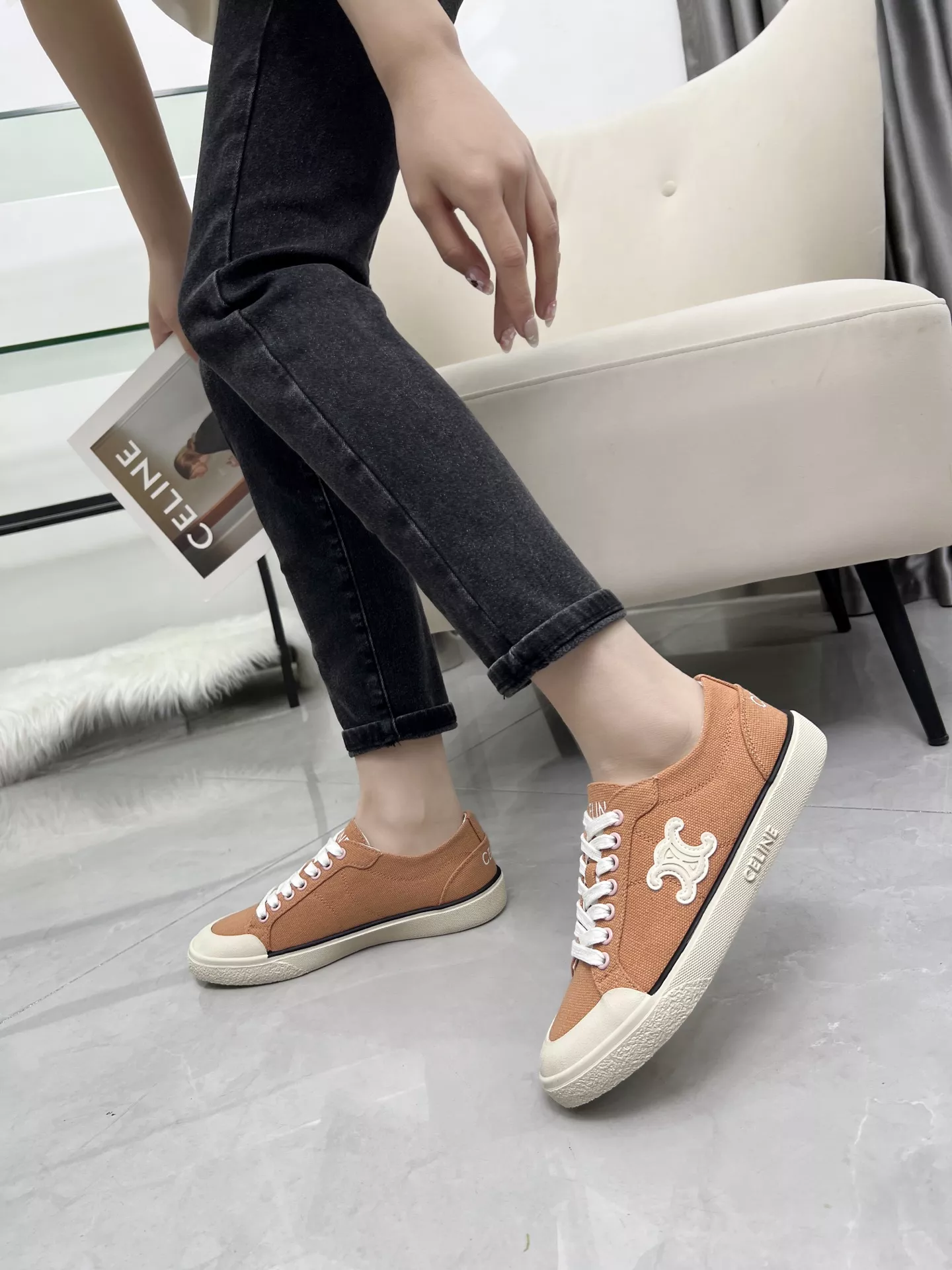 Vibrant 4539 Celine Casual Shoes For Women