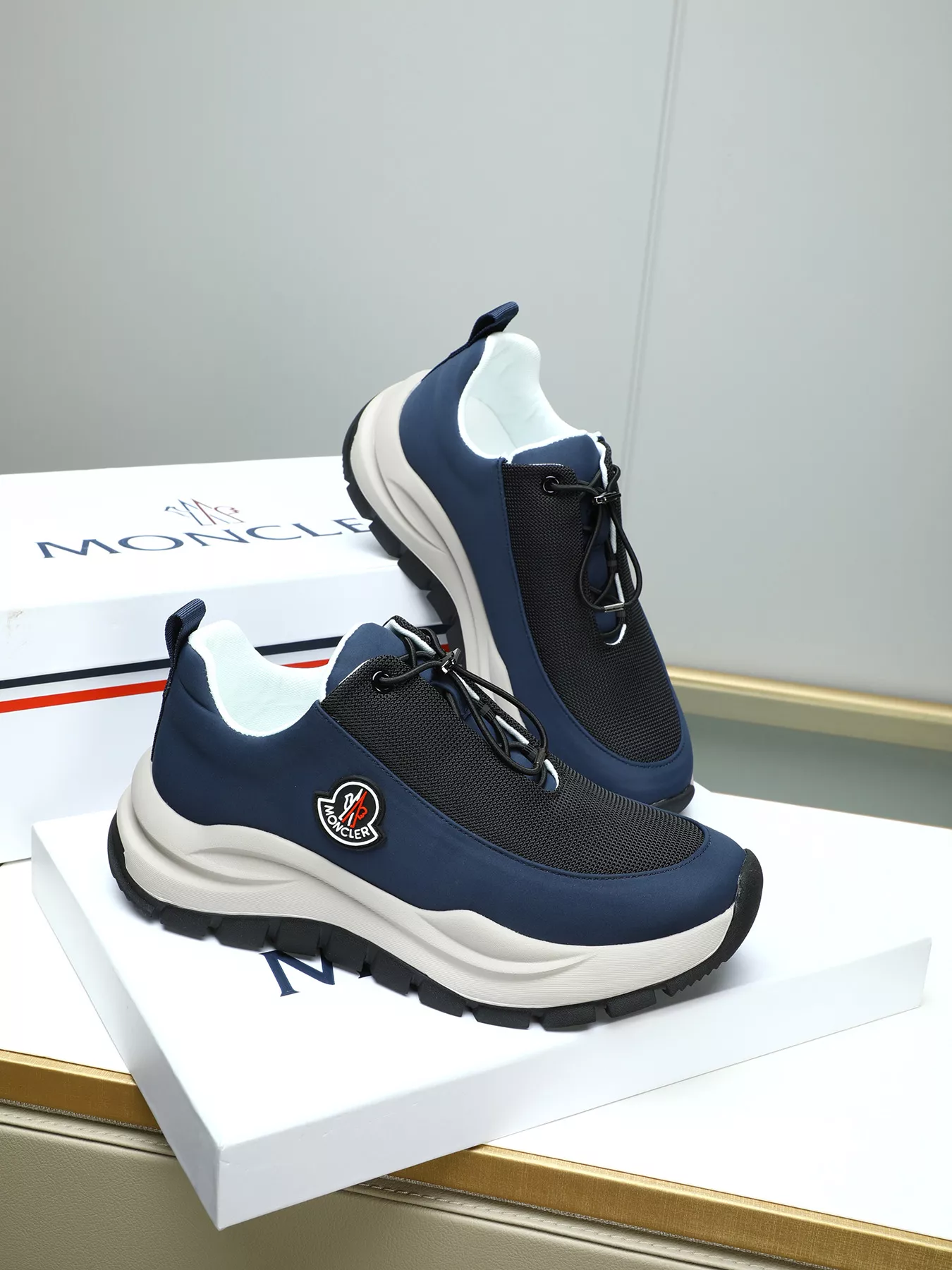 Vibrant 454 Moncler Casual Shoes For Men