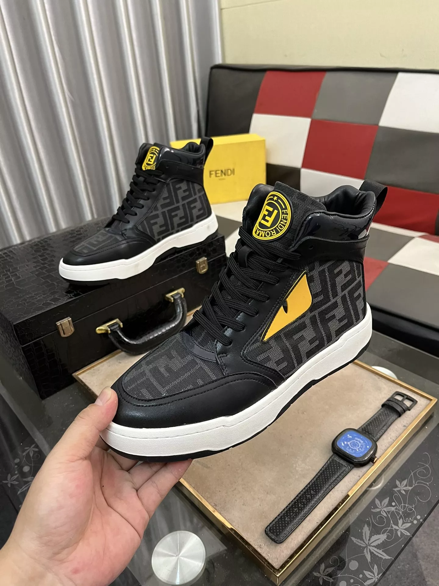 Vibrant 4580 Fendi High Tops Casual Shoes For Men