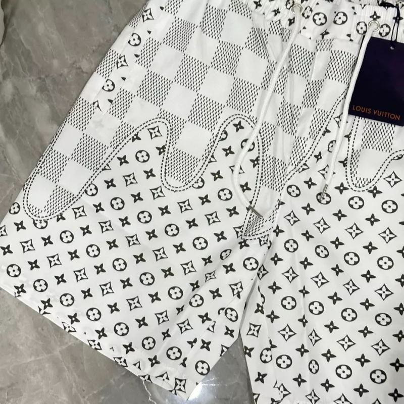 Vibrant 5026 Louis Vuitton LV Pants For Men