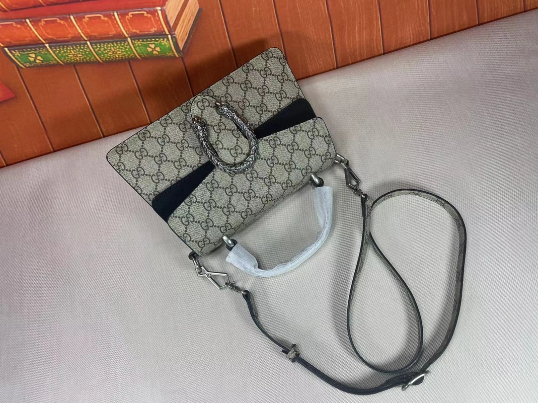Vibrant 5098 Gucci AAA Quality Messenger Bags For Women