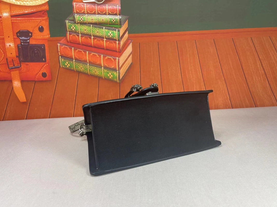 Vibrant 5098 Gucci AAA Quality Messenger Bags For Women