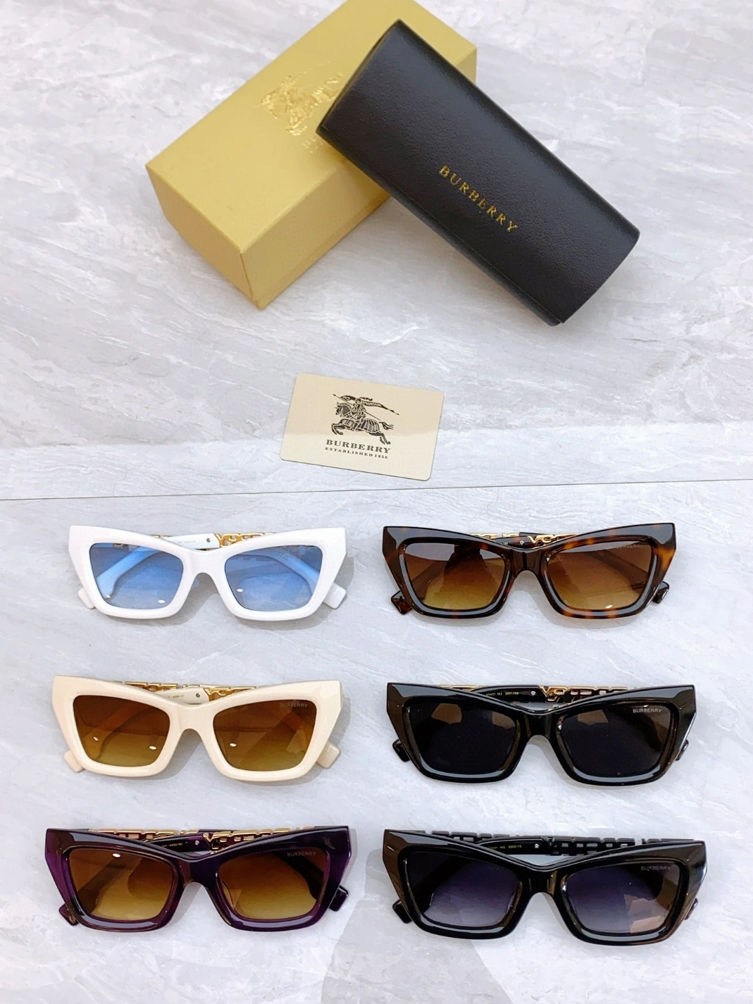 Vibrant 5122 Burberry AAA Quality Sunglasses