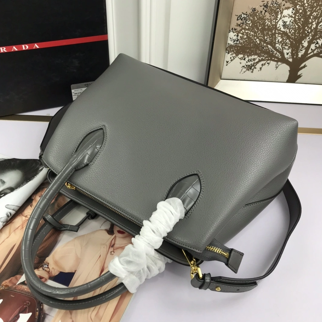 Vibrant 5386 Prada AAA Quality Handbags For Women