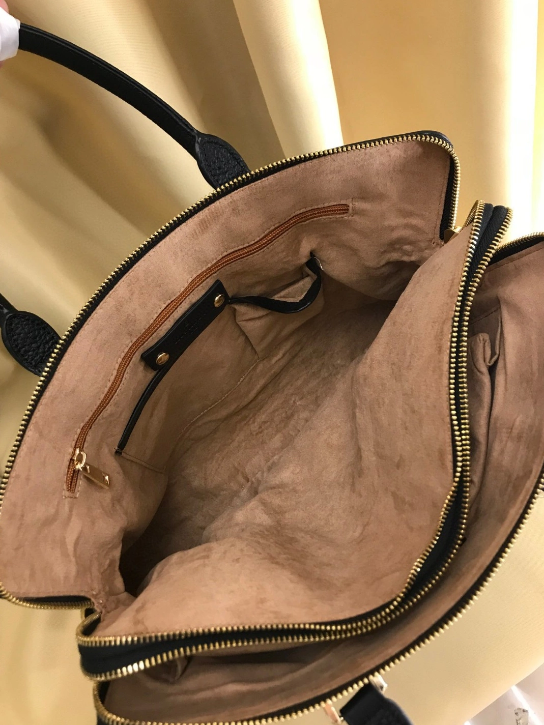 Vibrant 5391 Versace AAA Man Handbags