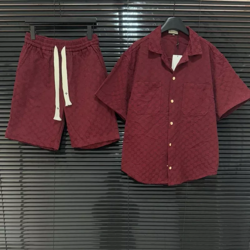 Vibrant 541 Gucci Tracksuits Short Sleeved For Unisex