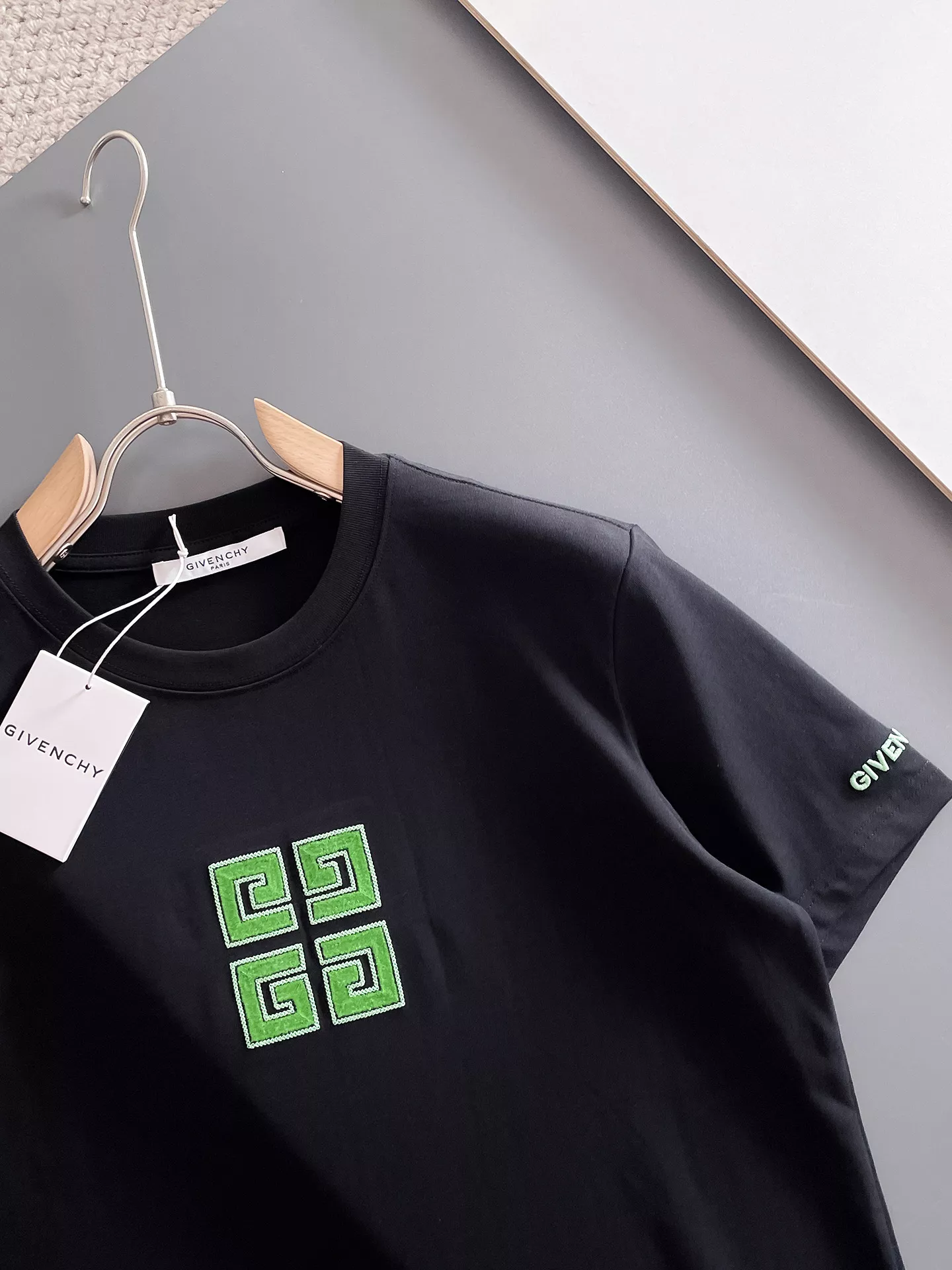 Vibrant 5450 Givenchy T-Shirts Short Sleeved For Unisex