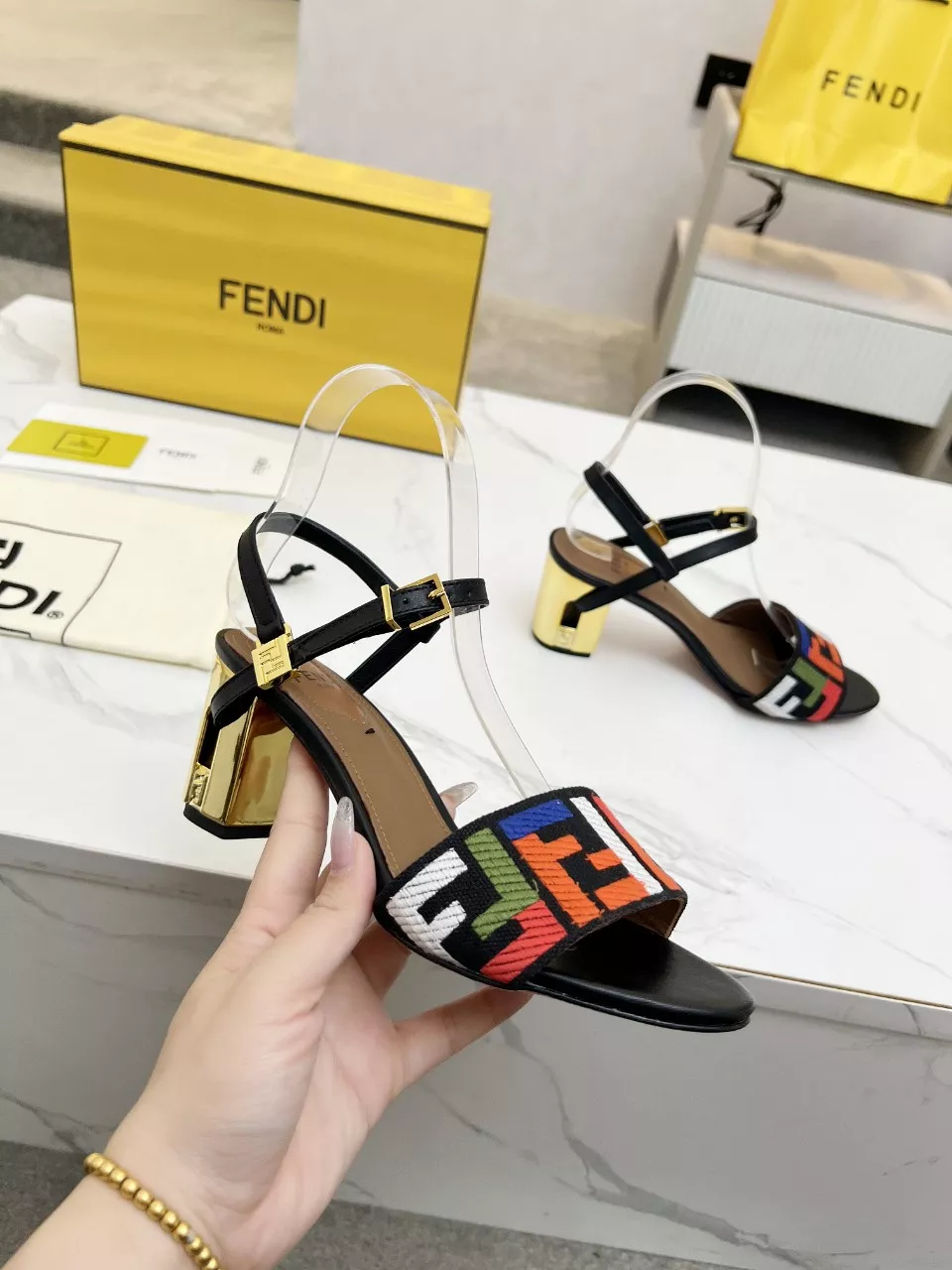 Vibrant 5504 Fendi Sandal For Women