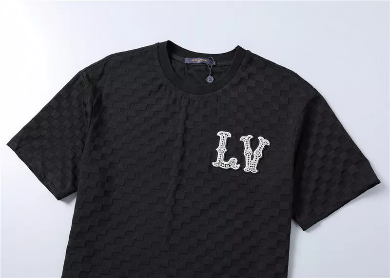 Vibrant 5572 Louis Vuitton LV Tracksuits Short Sleeved For Men