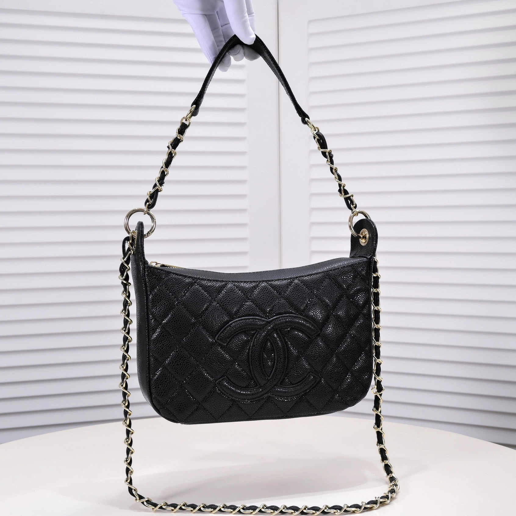 Vibrant 5747 Chanel AAA Quality Shoulder Bags For Women