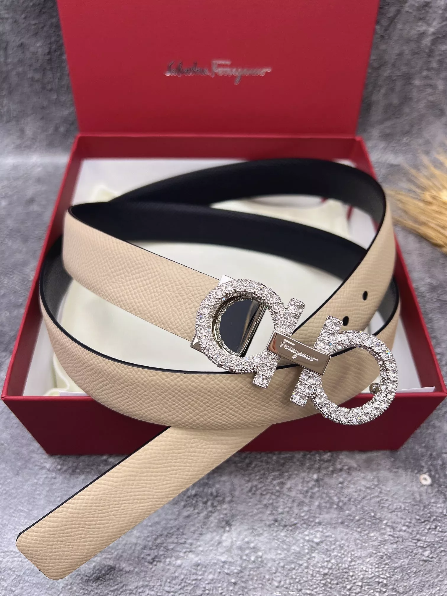 Vibrant 5987 Salvatore Ferragamo AAA Quality Belts In 2.5cm For Women