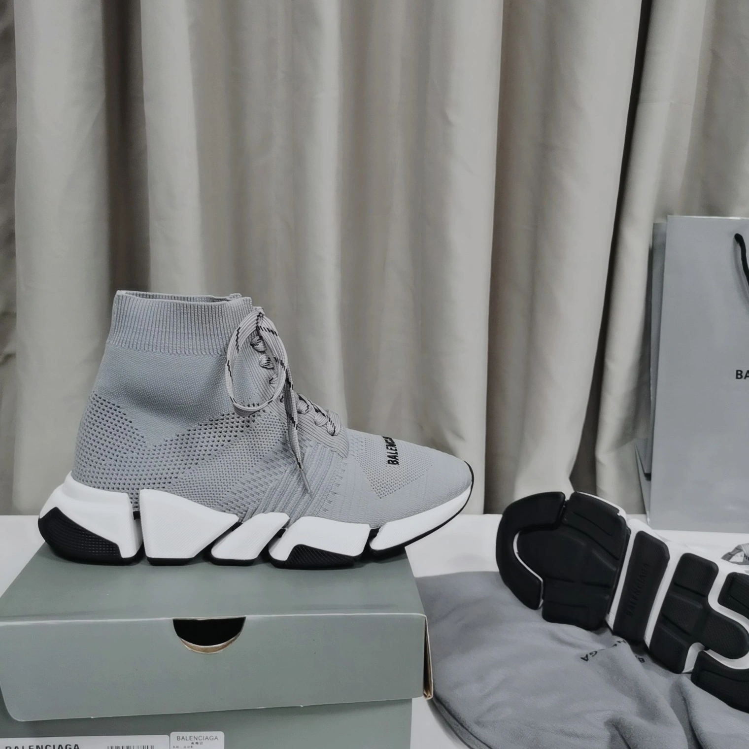 Vibrant 6016 Balenciaga Boots For Women