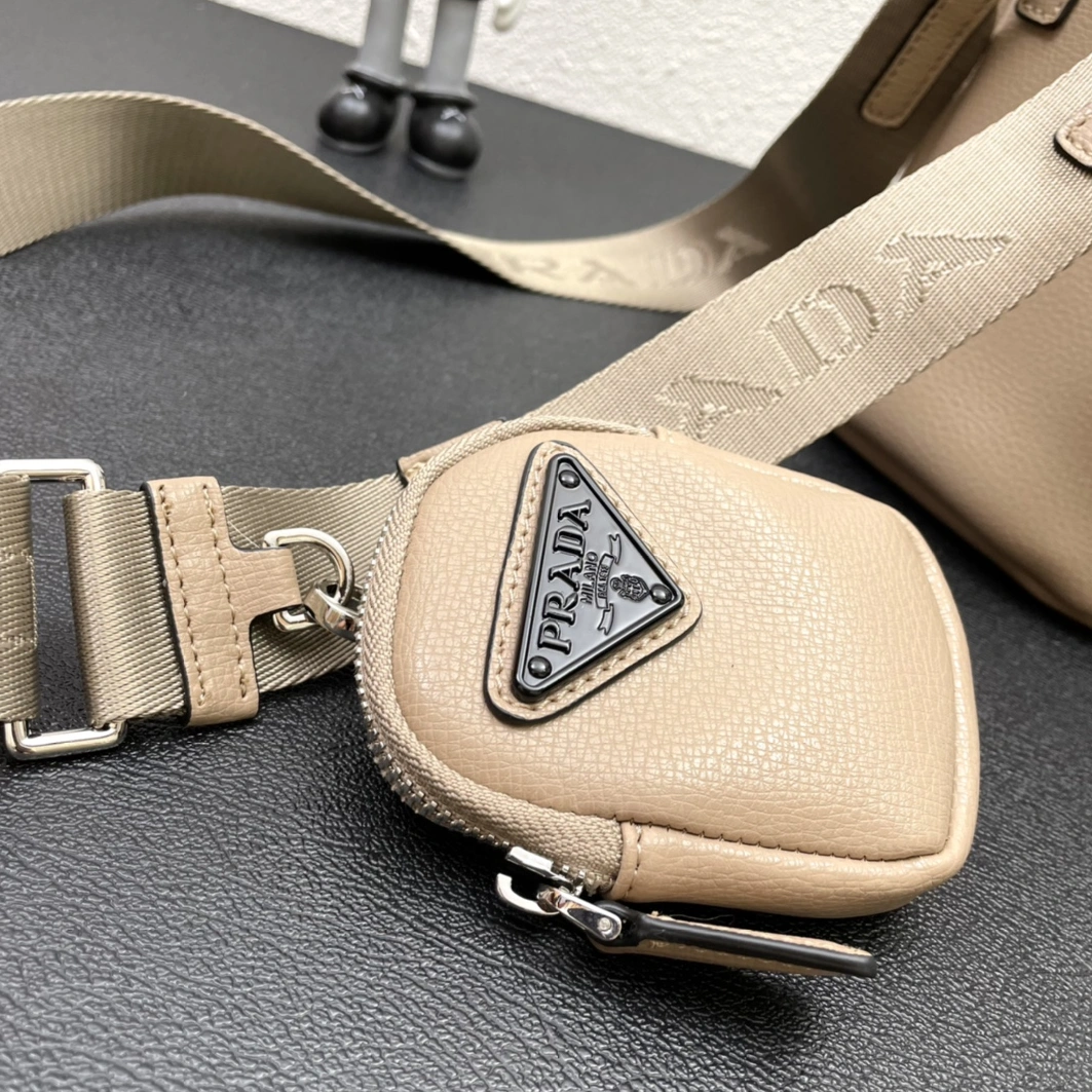 Vibrant 6029 Prada AAA Quality Messenger Bags For Unisex