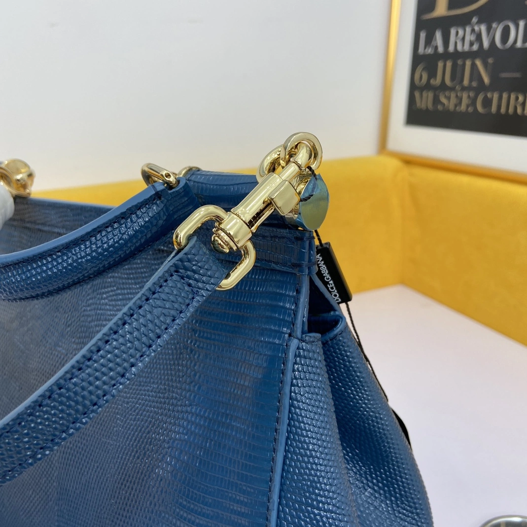 Vibrant 6130 Dolce & Gabbana AAA Quality Handbags For Women