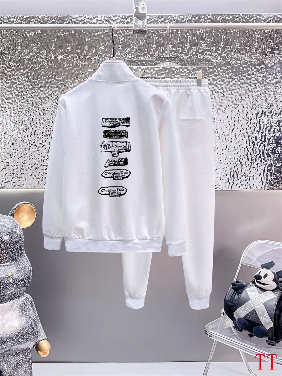 Vibrant 6192 Christian Dior Tracksuits Long Sleeved For Men
