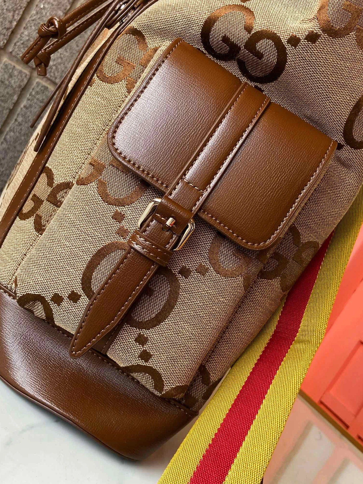 Vibrant 6336 Gucci AAA Man Backpacks