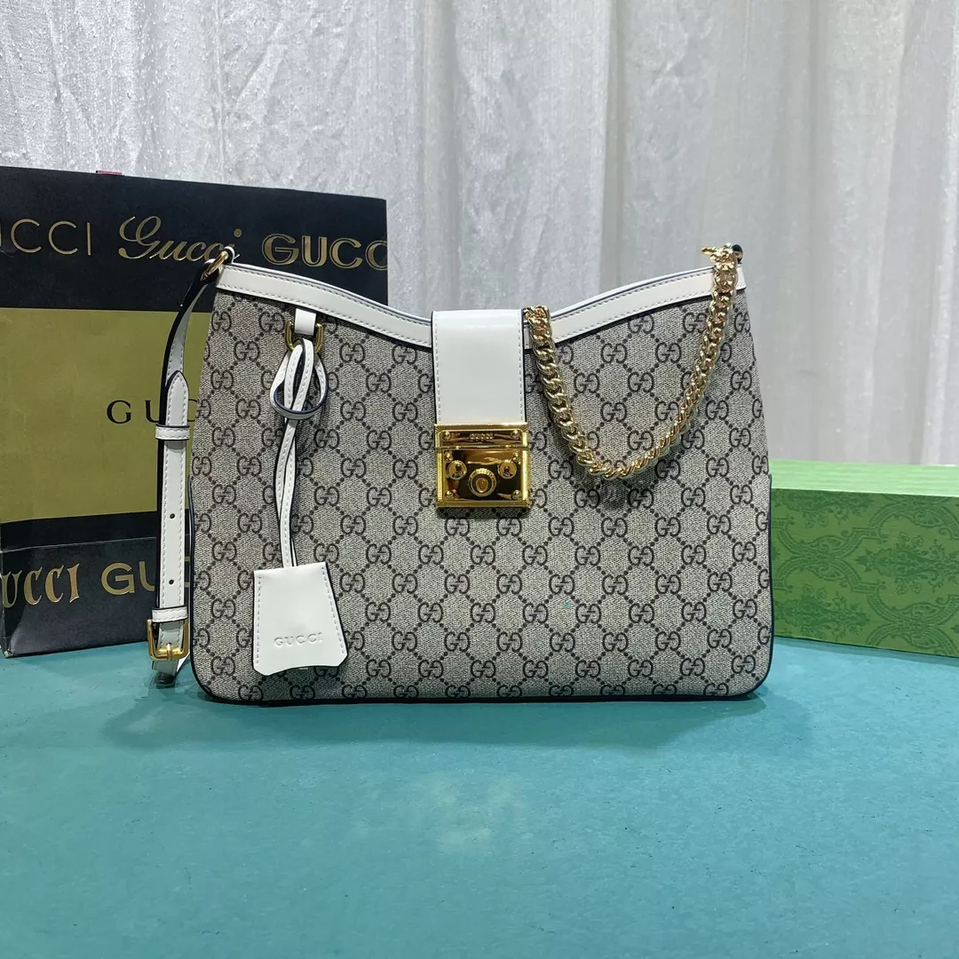 Vibrant 642 Gucci AAA Quality Messenger Bags For Women