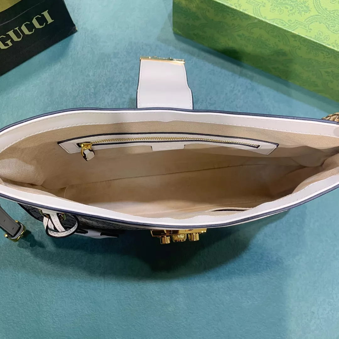 Vibrant 642 Gucci AAA Quality Messenger Bags For Women