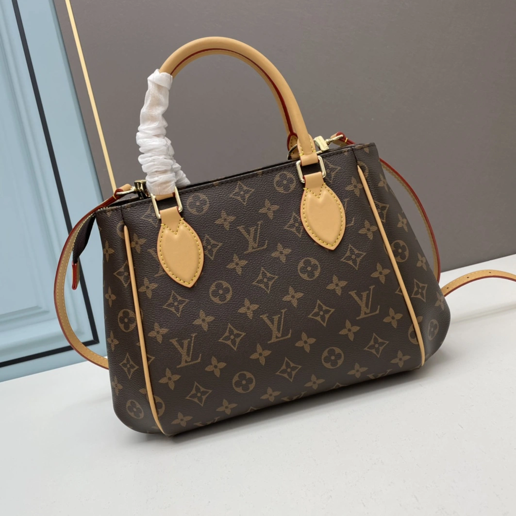 Vibrant 652 Louis Vuitton AAA Quality Handbags For Women