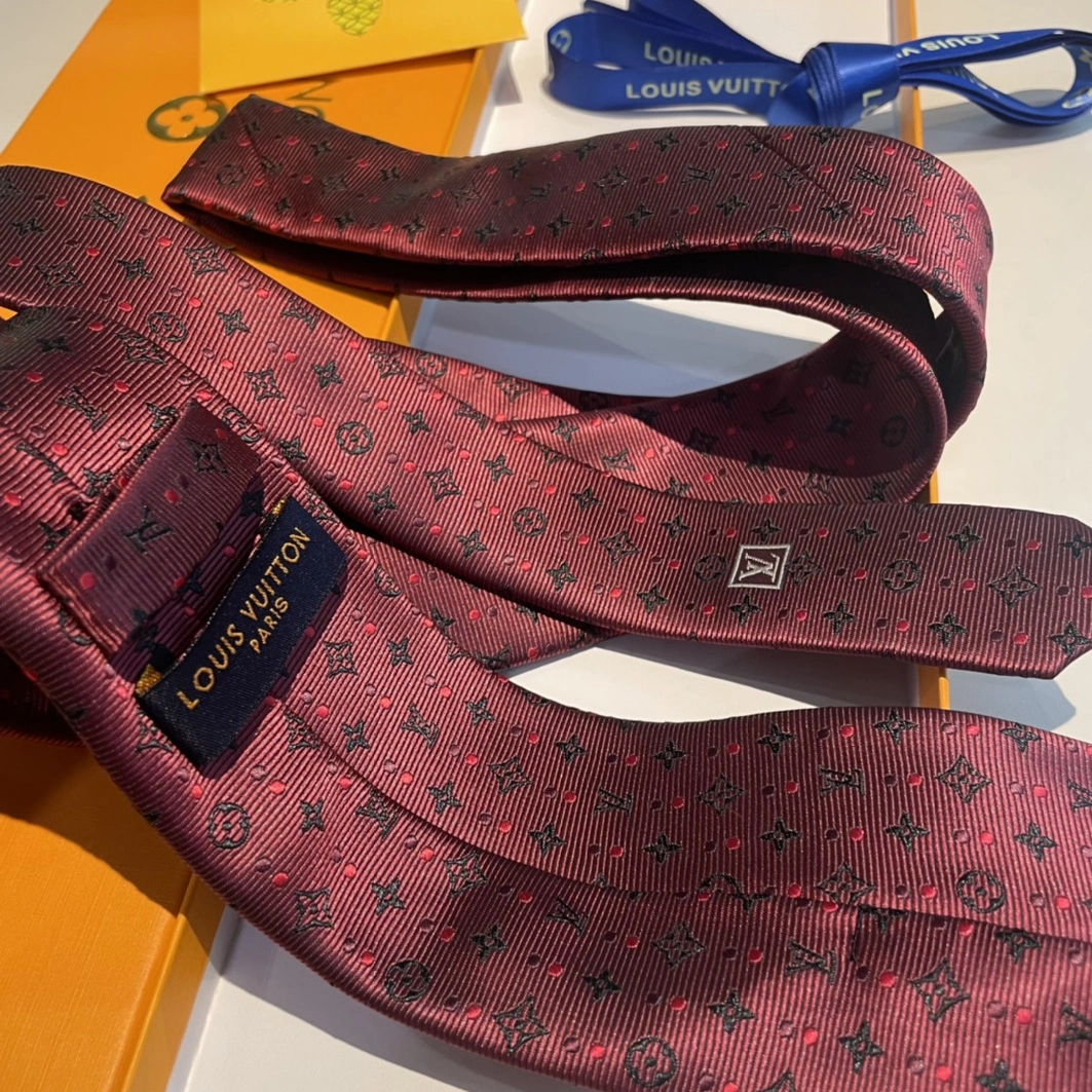 Vibrant 6535 Louis Vuitton LV Necktie For Men