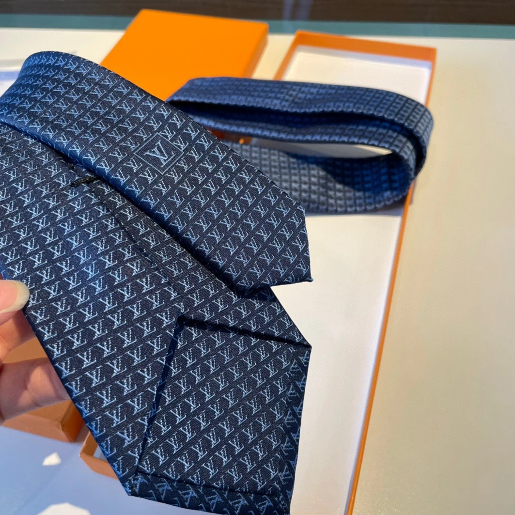Vibrant 6547 Louis Vuitton LV Necktie For Men