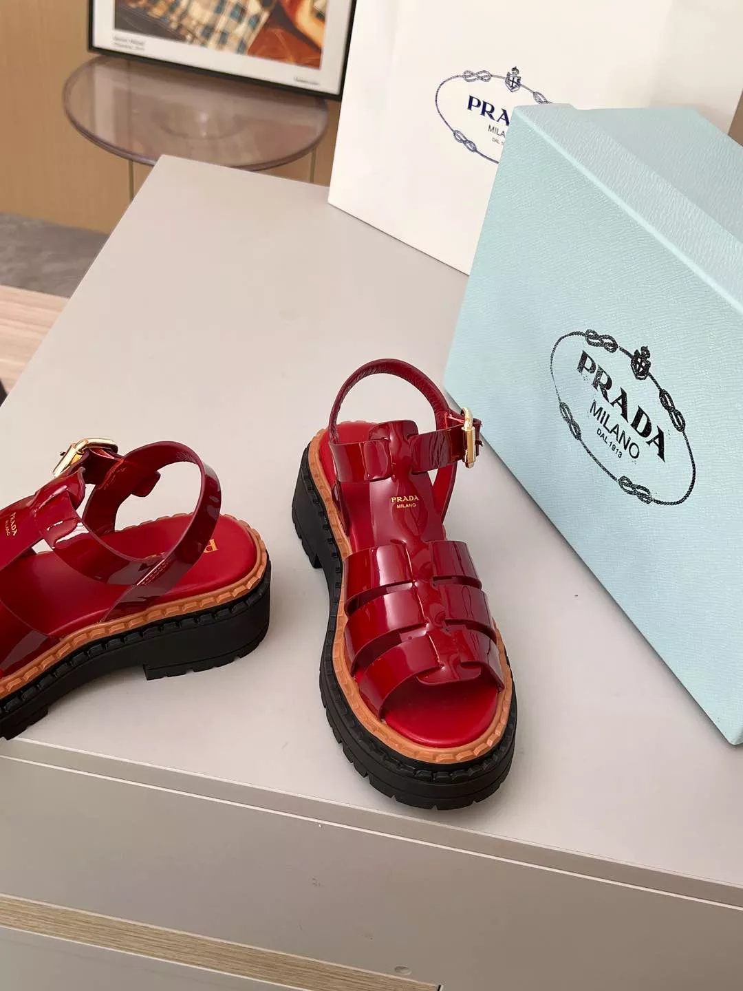 Vibrant 6618 Prada Sandal For Women