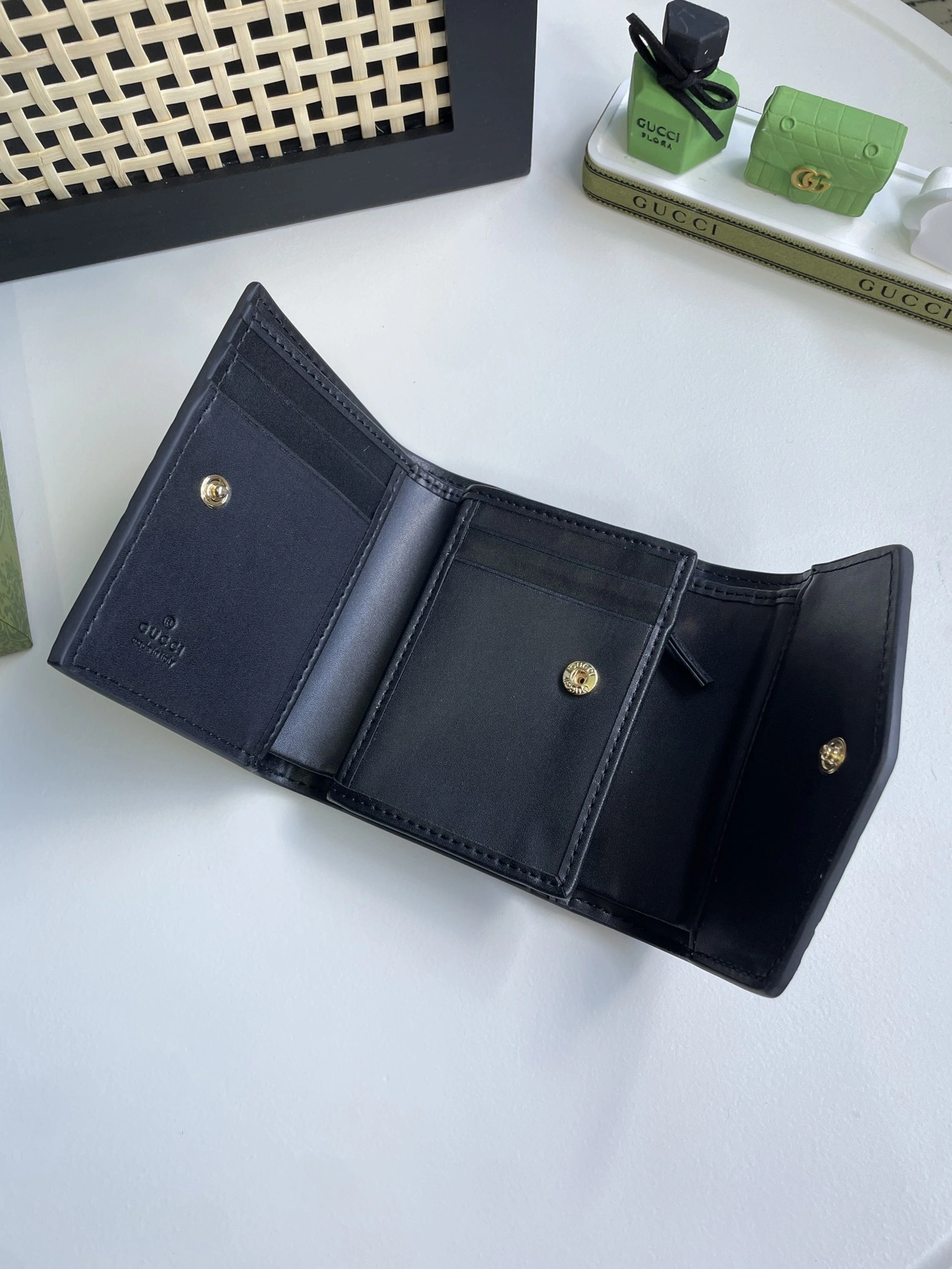 Vibrant 6712 Gucci Card Case