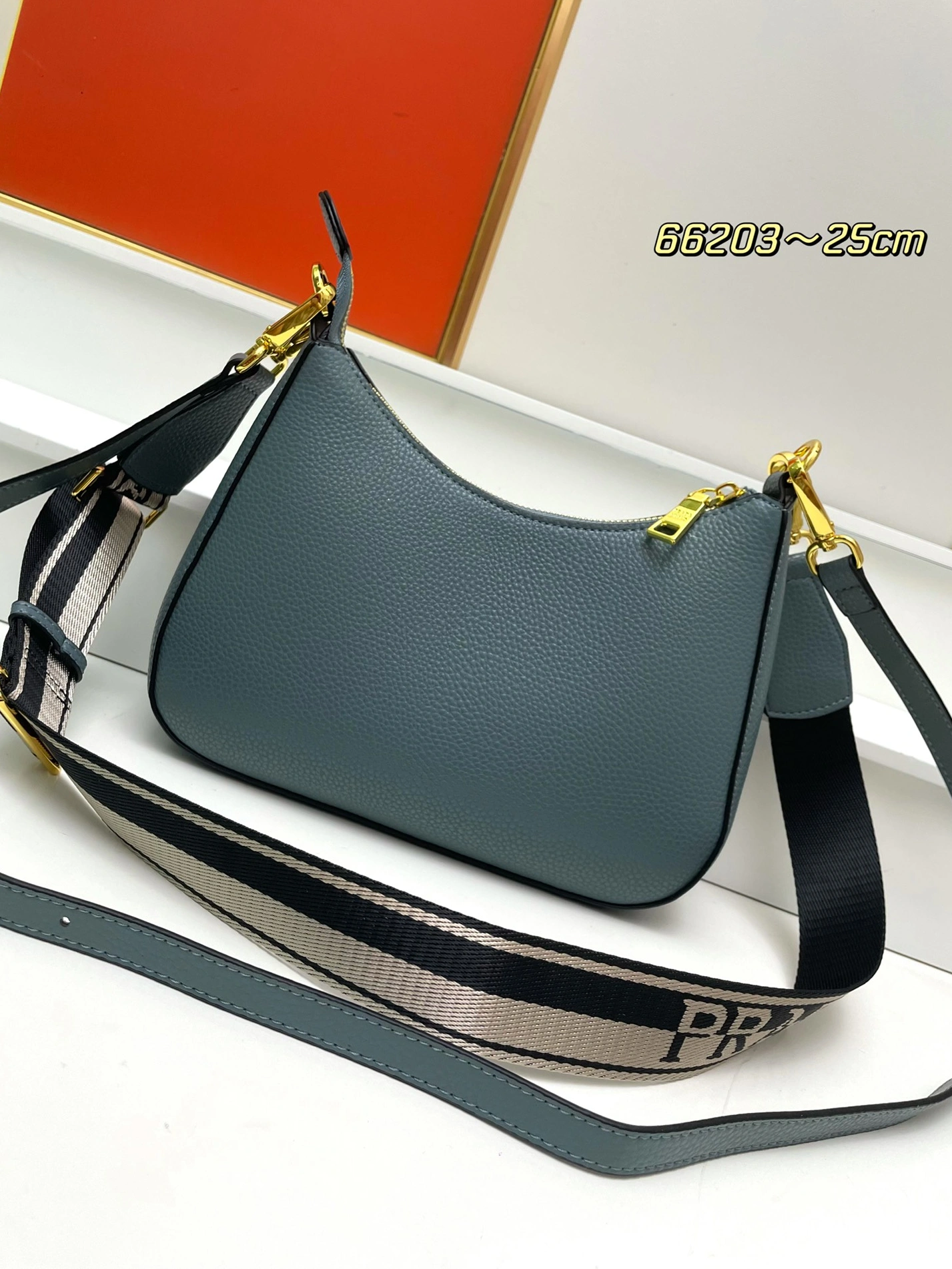 Vibrant 6769 Prada AAA Quality Messenger Bags For Women