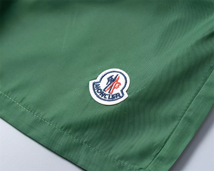 Vibrant 7004 Moncler Pants For Men