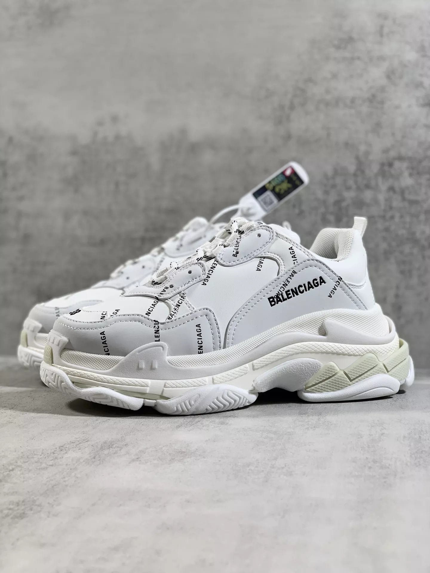 Vibrant 7033 Balenciaga Casual Shoes For Men