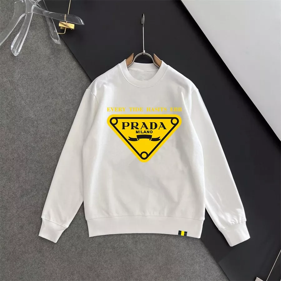 Vibrant 7372 Prada Hoodies Long Sleeved For Men