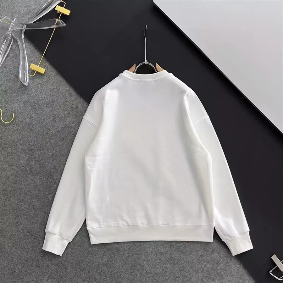 Vibrant 7372 Prada Hoodies Long Sleeved For Men