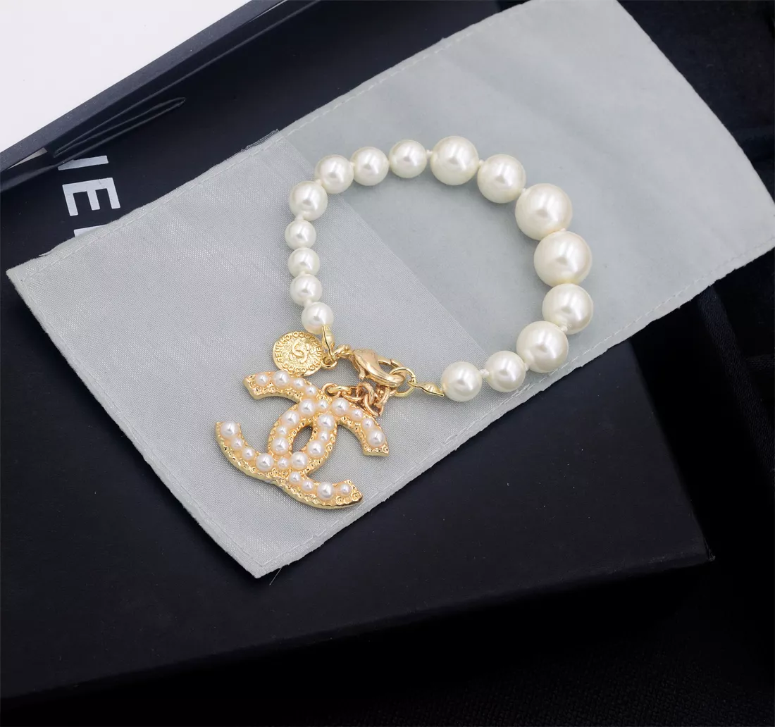 Vibrant 7373 Chanel Bracelets For Women