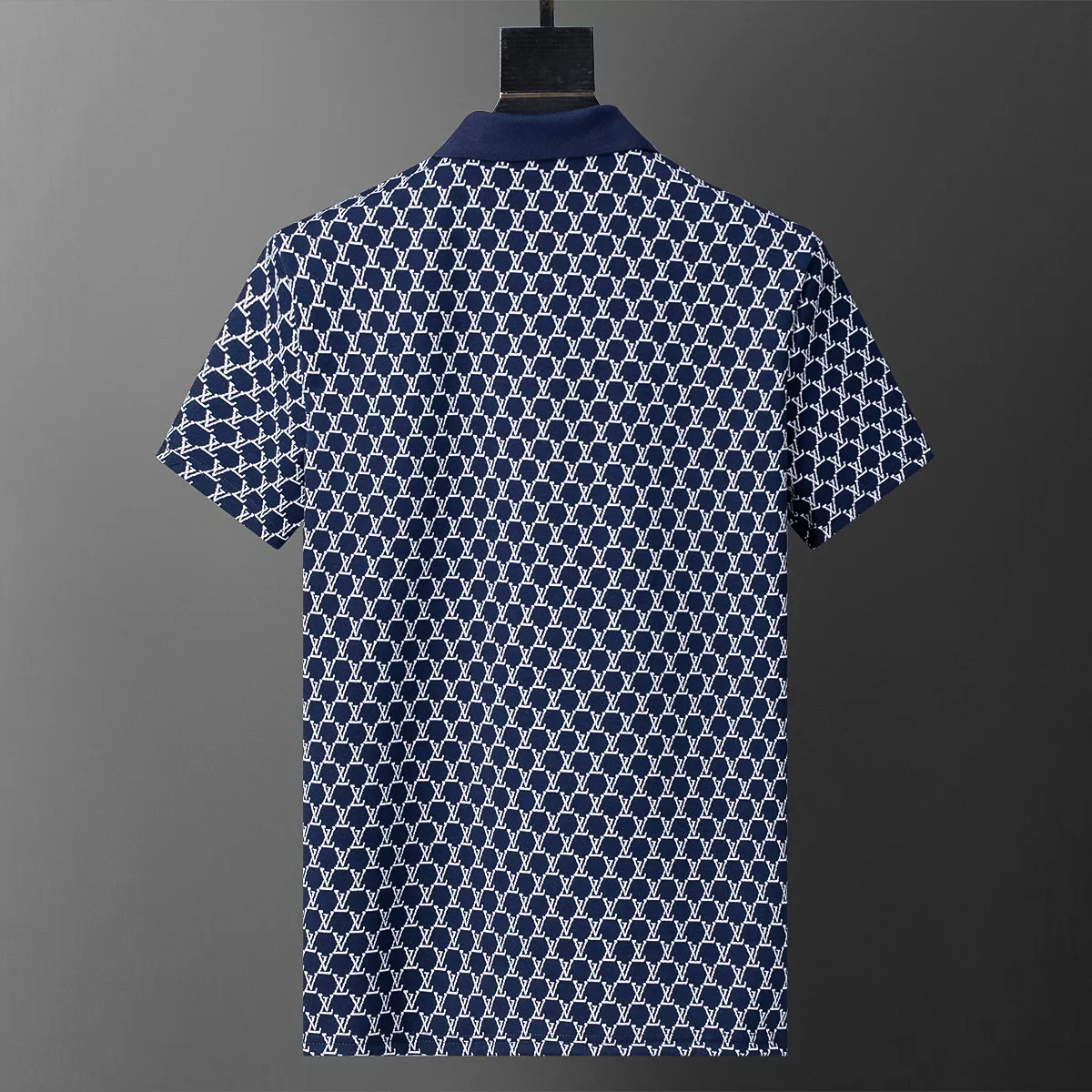 Vibrant 7423 Louis Vuitton LV T-Shirts Short Sleeved For Men