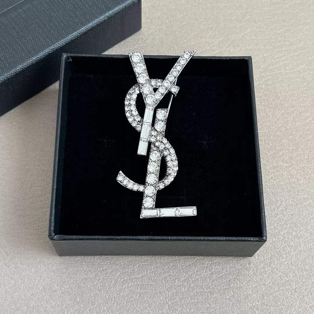 Vibrant 7525 Yves Saint Laurent Brooches For Women